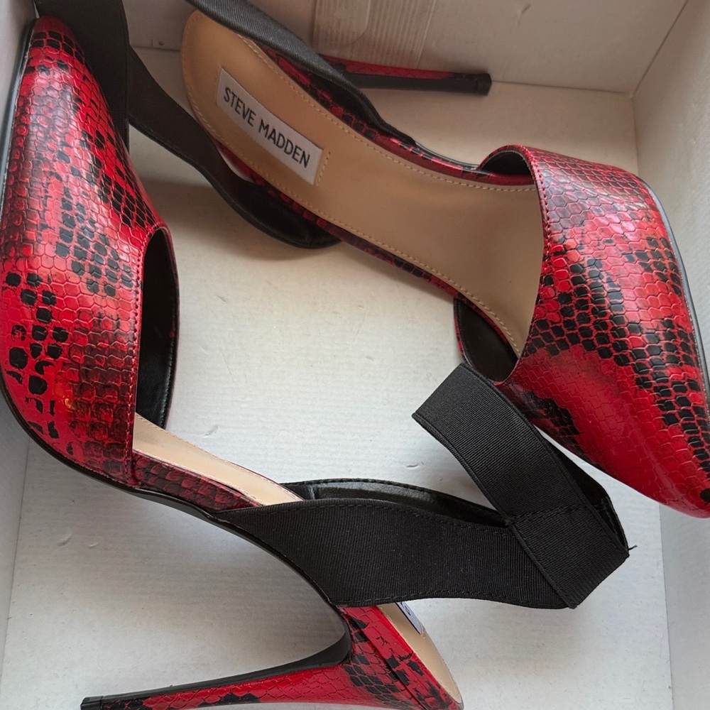 Never Worn: Red & Black Heels
